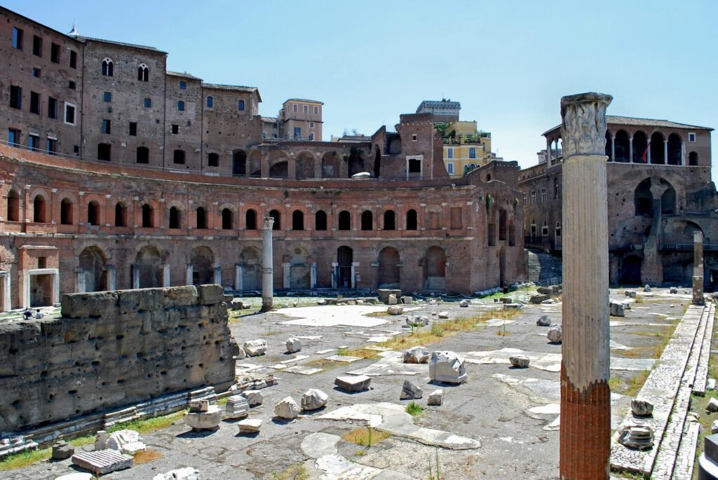 Walking tours in Rome